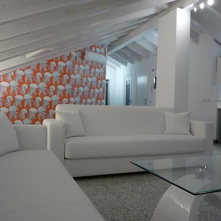 Penthouse By The Sea Appartement Levanto Buitenkant foto