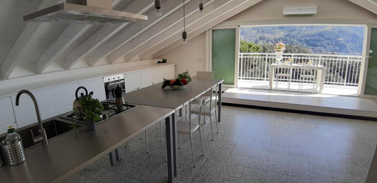 Penthouse By The Sea Appartement Levanto Buitenkant foto