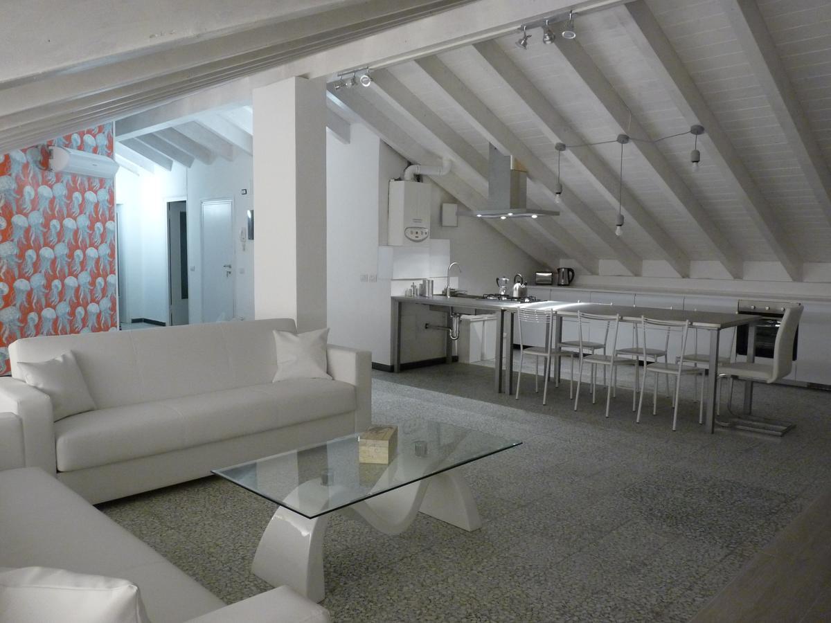 Penthouse By The Sea Appartement Levanto Buitenkant foto