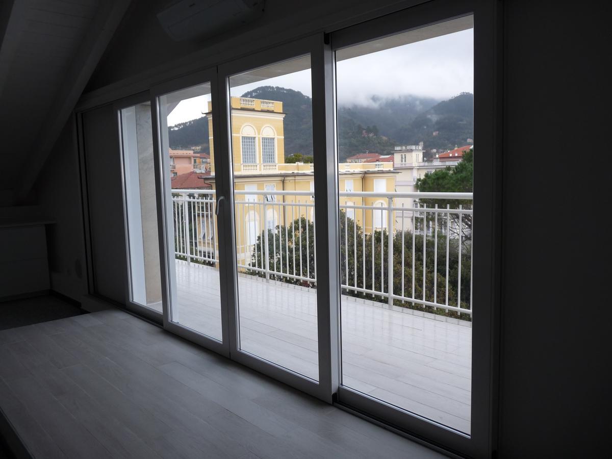 Penthouse By The Sea Appartement Levanto Buitenkant foto